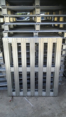 ขายถูกๆพาเลทเหล็ก