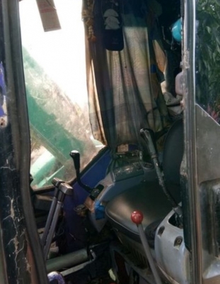 ขาย!! >>> Komatsu Pc128 พร้อมใช้ <<< เบอร์ติดต่อ 098-7155789 ขาย!! >>> Komatsu Pc128 พร้อมใช้ <<< เบอร์ติดต่อ 098-7155789