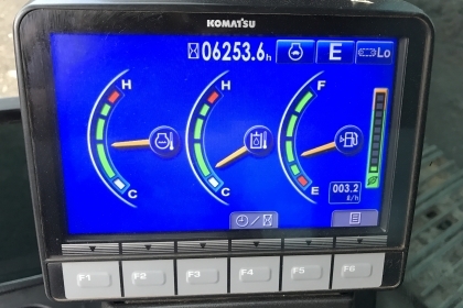 ขาย!! &gt;&gt;&gt; Komatsu PC200 รุ่น 8MO สวยเต็ม &lt;&lt;&lt; เบอร์ติดต่อ 098-7155789