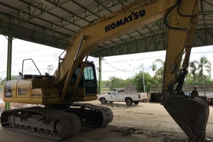 ขาย!! >>> Komatsu Pc200 รุ่น 8MO มีไลย์หัวเจาะ ไมล์ 5,100ชม. <<< เบอร์ติดต่อ 098-7155789 ขาย!! >>> Komatsu Pc200 รุ่น 8MO มีไลย์หัวเจาะ ไมล์ 5,100ชม. <<< เบอร์ติดต่อ 098-7155789