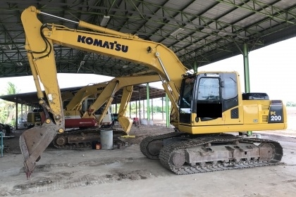 ขาย!! >>> Komatsu Pc200 รุ่น 8MO มีไลย์หัวเจาะ ไมล์ 5,100ชม. <<< เบอร์ติดต่อ 098-7155789 ขาย!! >>> Komatsu Pc200 รุ่น 8MO มีไลย์หัวเจาะ ไมล์ 5,100ชม. <<< เบอร์ติดต่อ 098-7155789