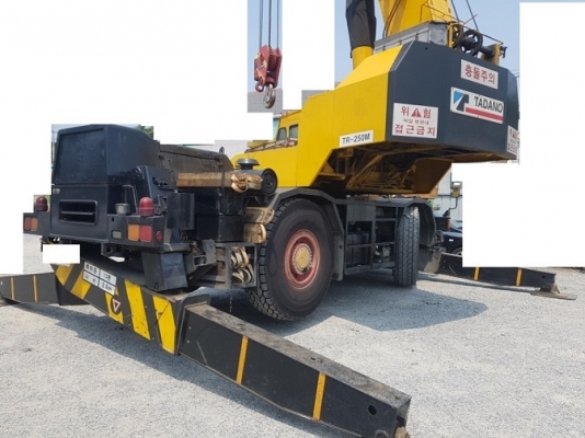 25ตัน TR250M-5 ขาX ปี1991 ราคาไม่แพงๆ สนใจสั่งนำเข้าได้เลย โทร.092-929-9942 ธีรเทพ 25ตัน TR250M-5 ขาX ปี1991 ราคาไม่แพงๆ สนใจสั่งนำเข้าได้เลย โทร.092-929-9942 ธีรเทพ