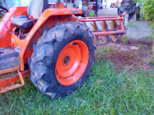 ขายรถไถ KUBOTA L4508 อุปกรณ์ ใบดันหน้า ผานหลัง เอกสารครบ ขายรถไถ KUBOTA L4508 อุปกรณ์ ใบดันหน้า ผานหลัง เอกสารครบ