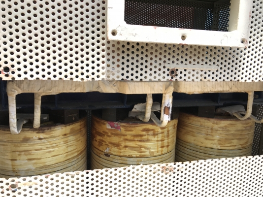 ขายหม้อแปลงไฟฟ้า เอกรัฐ ขนาด 150Kva ตัวใหญ่ ไฟเข้า 380V ไฟออก 220V สภาพสวยมาก ตู้สวยๆ พร้อมใช้งาน