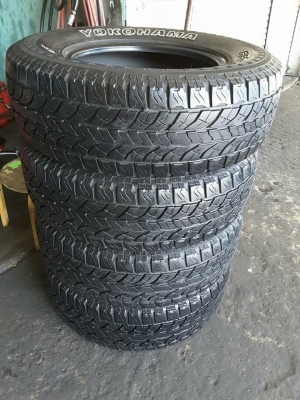 Yokohama AT 245-70-16 ปี13 สภาพสวยๆ 1ชุด