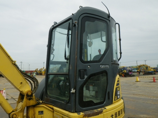 Komatsu PC40MR-2 ตู้เก๋ง แทรคเหล็ก นำเข้าเองจากญี่ปุ่น