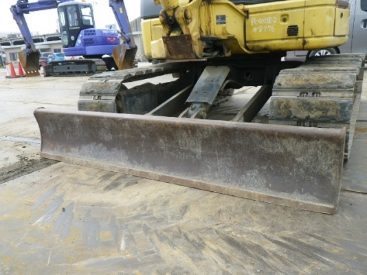 Komatsu PC40MR-2 ตู้เก๋ง แทรคเหล็ก นำเข้าเองจากญี่ปุ่น