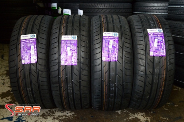 ACHILLES ATR SPORT2 245/45R18 เส้นละ 3,250 บาท