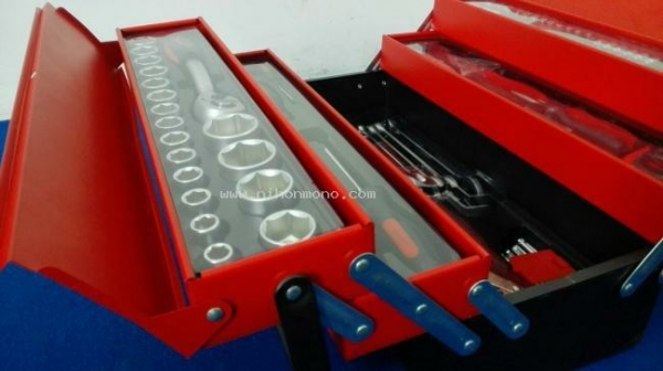 กล่องเครื่องมือ / TF-081( 81 ชิ้น) รหัสสินค้า : 81004769 ราคาพิเศษ 3,400 บาท www.nihonmono.com