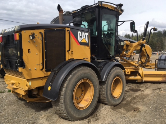 รถเกรด 140M รถปี 2010 ชั่วโมงทำงาน 7,900 ชม. รถเกรด 140M รถปี 2010 ชั่วโมงทำงาน 7,900 ชม.