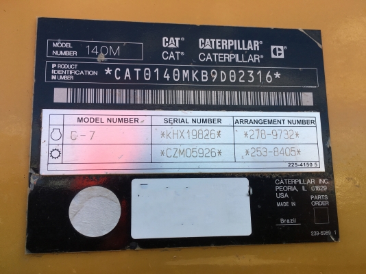 รถเกรด 140M รถปี 2010 ชั่วโมงทำงาน 7,900 ชม. รถเกรด 140M รถปี 2010 ชั่วโมงทำงาน 7,900 ชม.