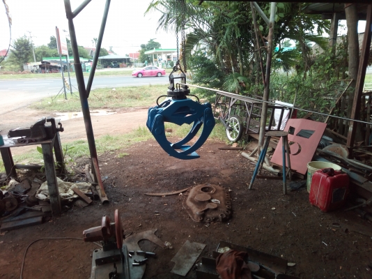 ขายมือคีบเอนกประสงค์พ่วงเลื่อยตัดได้