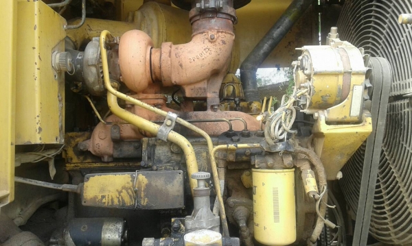 ขาย รถตัก CAT 936F สภาพดีพร้อมใช้งาน เครื่องแน่น เกียร์ดี เอกสารใบอินวอยซ์