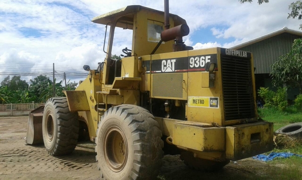 ขาย รถตัก CAT 936F สภาพดีพร้อมใช้งาน เครื่องแน่น เกียร์ดี เอกสารใบอินวอยซ์
