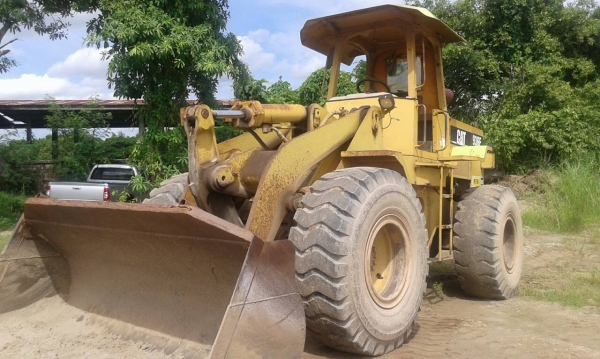 ขาย รถตัก CAT 936F สภาพดีพร้อมใช้งาน เครื่องแน่น เกียร์ดี เอกสารใบอินวอยซ์