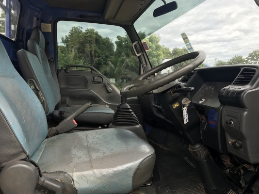 ขายรถบรรทุก 6 ล้อ ISUZU NPR 130 ขายรถบรรทุก 6 ล้อ ISUZU NPR 130