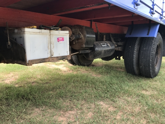 ขายรถบรรทุก 6 ล้อ ISUZU NPR 130