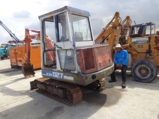 ขายรถขุด KUBOTA KH-027 เก่านอกแท้ เครื่องดี ระบบไว มีหัวเก๋ง พร้อมทำสีเช็คระบบ มีเอกสาร  ราคา 275,000-.฿ สนใจโทร:096-5411713 หรือ 092-5768909 (วัชรัตน์) ติดต่อได้ 24 ชั่วโมง ยินดีให้บริการ