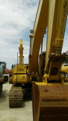 รถขุด cat 320 c