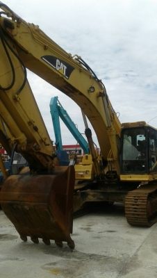 Cat 330 B