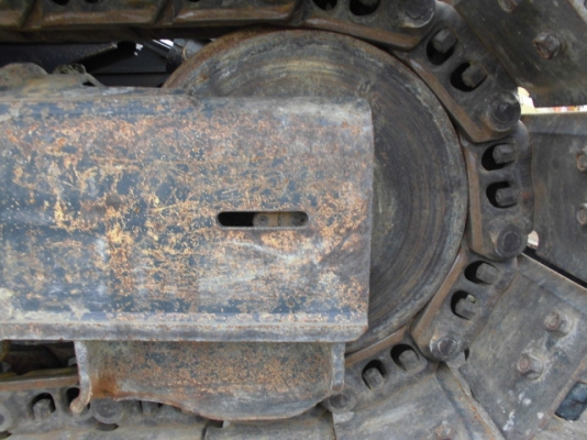 ขายรถขุดนำเข้าจากประเทศญี่ปุ่น kobelco sk135 yy04 มีใบมีด สนใจติดต่อสอบถาม 092-3309229 อีด