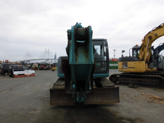 ขายรถขุดนำเข้าจากประเทศญี่ปุ่น kobelco sk135 yy04 มีใบมีด สนใจติดต่อสอบถาม 092-3309229 อีด