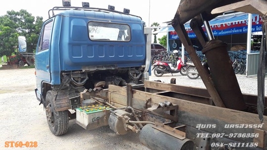 ขายด่วน รถบรรทุก 6 ล้อ ISUZU NPR 115 แรง ดั้ม (รถห้างแท้) เสี่ยสั่งลุย สภาพเดิมๆ สวยพร้อมใช้งาน ราคาสุดคุ้ม