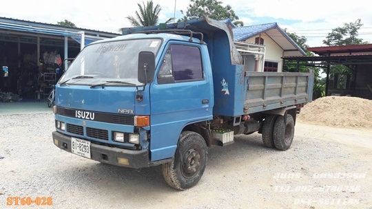 ขายด่วน รถบรรทุก 6 ล้อ ISUZU NPR 115 แรง ดั้ม (รถห้างแท้) เสี่ยสั่งลุย สภาพเดิมๆ สวยพร้อมใช้งาน ราคาสุดคุ้ม