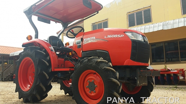 รถเข้าใหม่ #ปัญญาแทรคเตอร์  คูโบต้าL3608SP จดทะเบียนปี 59 สภาพนางฟ้า รถไร่ ใช้งานน้อย 249 ชม. สีเดิมจากโรงงาน พร้อมผานพรวน ตราช้าง 6x22 ราคา 340,000 บ.