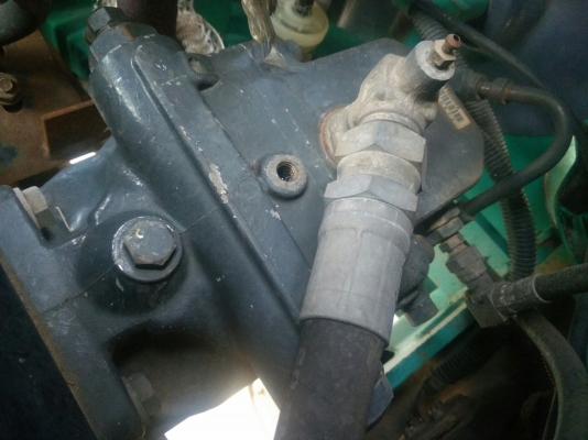 รถขุด Komatsu PC25R-8 เก่าญี่ปุ่น