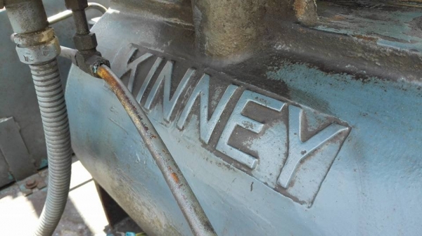 ** SOLD ** แวคคัมปั้มอัดอากาศอเมริกา KINNEY Made in USA ขนาด 4.5 HP 380V ถอดจากไลน์ผลิตพร้อมใช้ ** SOLD ** แวคคัมปั้มอัดอากาศอเมริกา KINNEY Made in USA ขนาด 4.5 HP 380V ถอดจากไลน์ผลิตพร้อมใช้