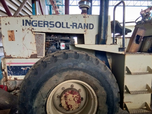 ขออนุญิตขาย รถ INGGERSOOLAND เอกสารใบชื้อขายสองเพลา เปือกเดียวพร้อมใช้งานเดิมๆ ราคา 630000สนใจติดต่อ 0853224877-0988930465 ขออนุญิตขาย รถ INGGERSOOLAND เอกสารใบชื้อขายสองเพลา เปือกเดียวพร้อมใช้งานเดิมๆ ราคา 630000สนใจติดต่อ 0853224877-0988930465