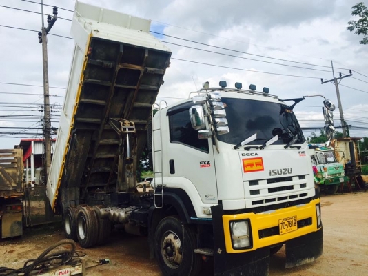Isuzu 360 แรง ปี 54 กระบะดัมพ์สามมิตร ลูก 3 เพลา ทะเบียนพร้อม Isuzu 360 แรง ปี 54 กระบะดัมพ์สามมิตร ลูก 3 เพลา ทะเบียนพร้อม