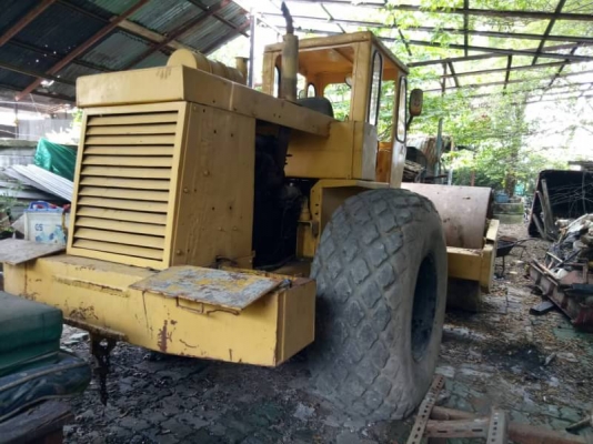 รถบด รถบด