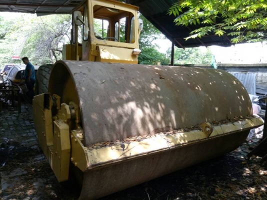 รถบด รถบด