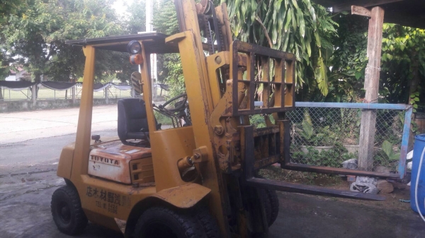 ขายโฟคล์ลิฟ Toyota ขนาด2ตัน ขายโฟคล์ลิฟ Toyota ขนาด2ตัน