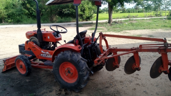 ขายKRT.140 ดันน้าผานหลังสภาพสวยมากเครื่องแน่น สตาดติดง่าย ขายKRT.140 ดันน้าผานหลังสภาพสวยมากเครื่องแน่น สตาดติดง่าย