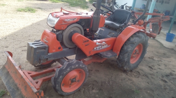 ขายKRT.140 ดันน้าผานหลังสภาพสวยมากเครื่องแน่น สตาดติดง่าย ขายKRT.140 ดันน้าผานหลังสภาพสวยมากเครื่องแน่น สตาดติดง่าย