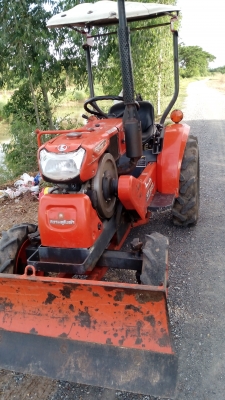 ขายKRT.140 ดันน้าผานหลังสภาพสวยมากเครื่องแน่น สตาดติดง่าย ขายKRT.140 ดันน้าผานหลังสภาพสวยมากเครื่องแน่น สตาดติดง่าย