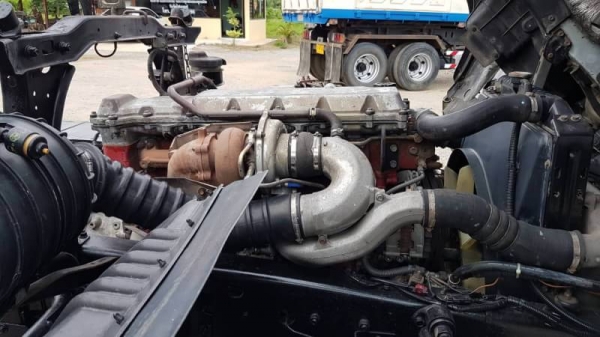 ขาย HINO MEGA FM1J 260 แรงม้า ปี 46 เครื่องเดิม เกียร์เดิม ช่วงล่างเดิม แม่ลูกดั้ม พร้อมแยกขาย ราคาค