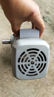 1500 บ. ส่งฟรี083-2000058 LINE ID: line832923 มอเตอร์เกียร์ทดรอบ ยี่ห้อ MITSUBISHI ขนาดกำลัง 200 W. แบบเพลาออกด้านข้างขนาดเพลาขับโต 25 mm. มีอัตราทด 1:30 พร้อมต่อใช้ไฟบ้าน 220 V.ได้เลย (มีแค่ 20 ตัว) 1500 บ. ส่งฟรี083-2000058 LINE ID: line832923 มอเตอร์เกียร์ทดรอบ ยี่ห้อ MITSUBISHI ขนาดกำลัง 200 W. แบบเพลาออกด้านข้างขนาดเพลาขับโต 25 mm. มีอัตราทด 1:30 พร้อมต่อใช้ไฟบ้าน 220 V.ได้เลย (มีแค่ 20 ตัว)