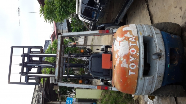 ขายรถโฟคลิฟท์ TOYOTA 2.5ตัน