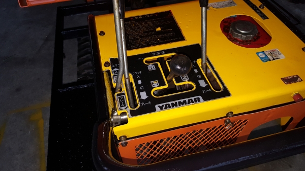 รถบรรทุกการเกษตรและก่อสร้างนั่งขับ รหัสสินค้า E2 - 20 พร้อมใช้