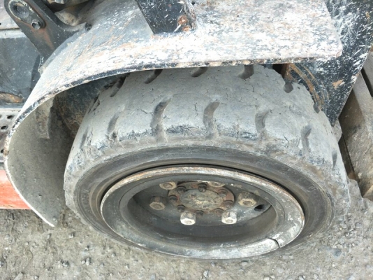 Toyota 6FD30-รถ โฟล์ค ลิ ฟ ท์ ขนาด 3 ตัน เสาเข้าตู้ ฟลูฟรี ไซด์ชิป สวยๆ พร้อมใช้งานค่ะ by OEK