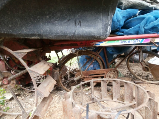 ขายโครง มิตรชาวนาล้อใหญ่ ขายโครง มิตรชาวนาล้อใหญ่