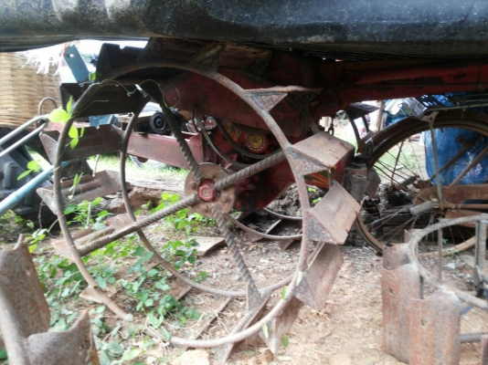 ขายโครง มิตรชาวนาล้อใหญ่ ขายโครง มิตรชาวนาล้อใหญ่