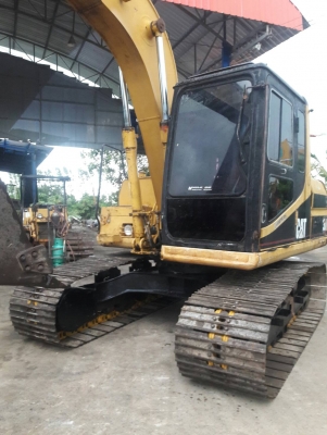 ขายCATERPILLAR 311  เก่าใน สภาพดี  เครื่องมิตซู  ปั๊ม K3V  โซ่ใหม่  พร้อมใช้  โทร 089-3818694  ดวงนภา