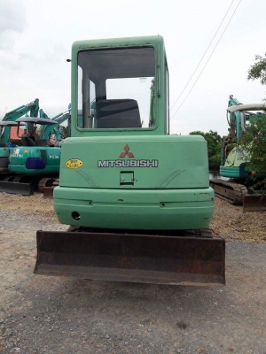 ขายMITSUBISHI  MM30  เก่าญี่ปุ่นแท้  มีเก๋ง  ปั๊มนิ้ว คอนโทรลสาย  เดิมๆๆ  ลองระบบกันได้ทุกวัน  โทร  089-3818694  ดวงนภา