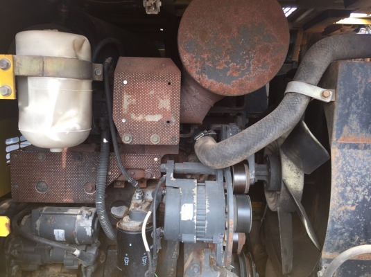 ขายรถตัก KOMATSU WA100-3 สมบูรณ์พร้อมใช้ครับ FROM JAPAN ติดต่อ 063-9316985 ID LINE : 0639316985 ครับ