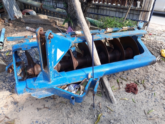 รถไถ่ฟอร์ด 6640 2 เพลา ผานหลัง tmc ติดต่อ 0817913957 รถไถ่ฟอร์ด 6640 2 เพลา ผานหลัง tmc ติดต่อ 0817913957